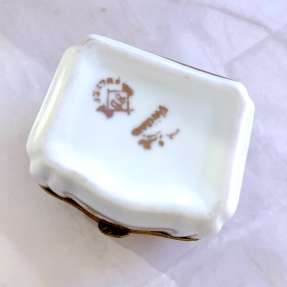 Authentic Limoges Gold Lattice Box | Scallop Shell Hinge France | Rose Design | - Picture 5 of 6